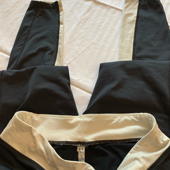 UNDER ARMOUR Tights - Picture 3 of 4